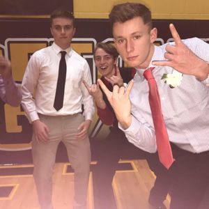 Meet your Posher, Logan